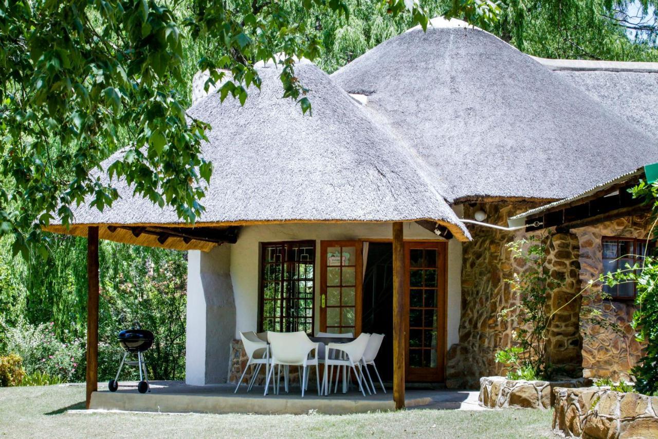 Meadow Lane Country Cottages 安德伯格 外观 照片