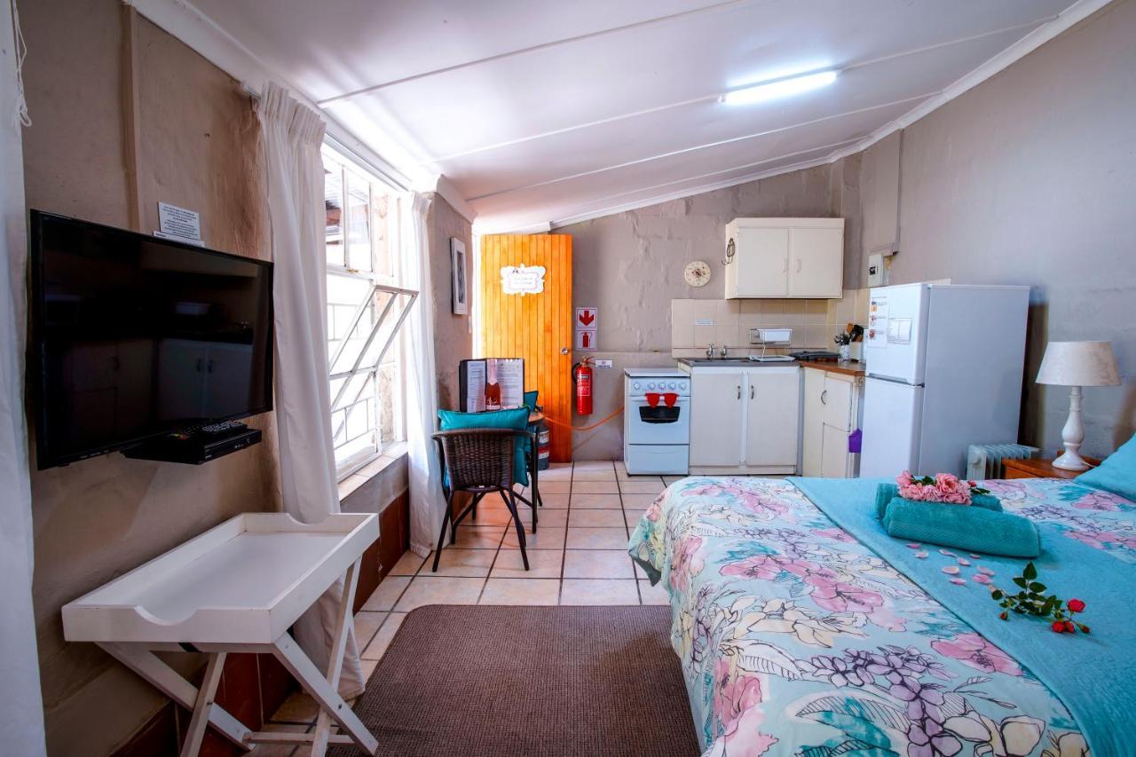 Meadow Lane Country Cottages 安德伯格 外观 照片